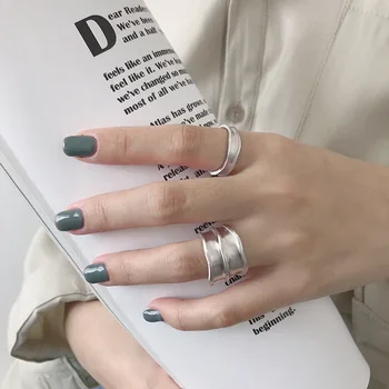 Korejska različica S925 sterling srebrni prstan INS mrzel veter preprost široko brušena ženski prstan osebno srebrni prstan